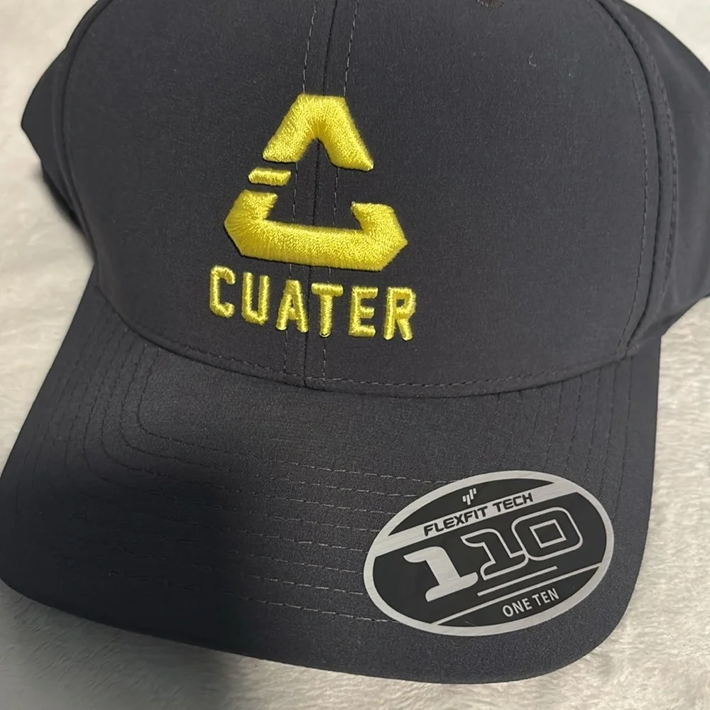 NWT Travis Mathew Cuater logo Nero Golf Hat